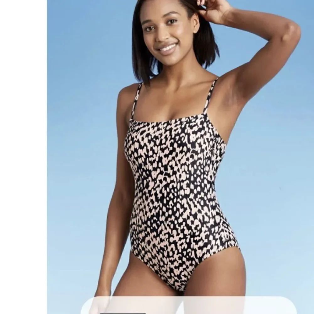 Kona Sol Women's Square Neck High Coverage One Piece Swimsuit Beige/Black S